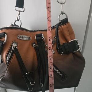 Harley-Davidson Women's Tan and Black Leather Bag and Wallet